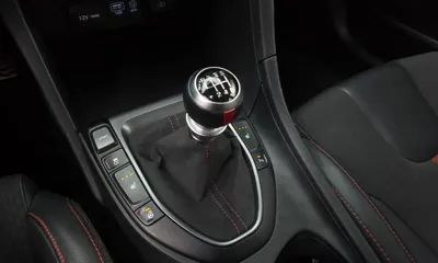 Hyundai Veloster 2018, 86597 км, за 8347.9 USD - фото 9