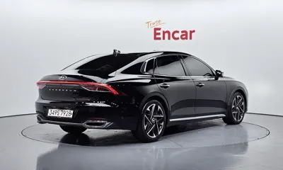 Hyundai Grandeur 2020, 62783 км, за 13538.15 USD