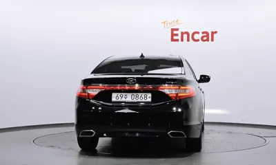 Hyundai Grandeur 2016, 139972 км, за 4529.34 USD
