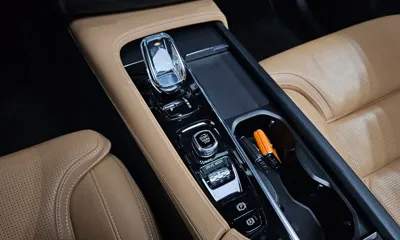 Volvo XC90 2021, 50228 км, за 37330.69 USD - фото 9