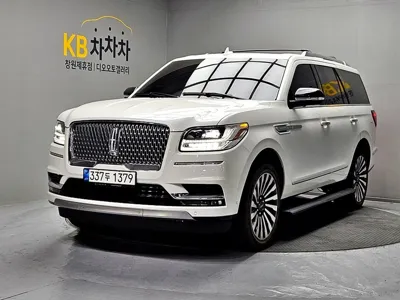 Lincoln Navigator 2021, 7066 км, за 45293.42 USD