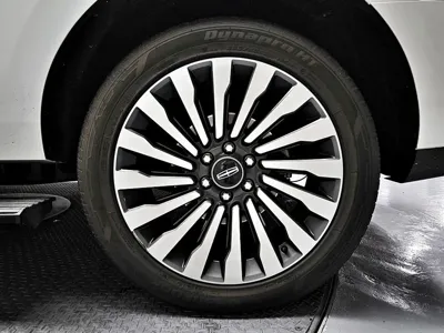 Lincoln Navigator 2021, 7066 км, за 45293.42 USD - фото 20