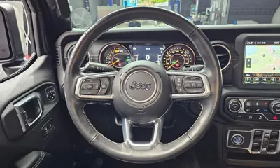 Jeep Wrangler 2021, 69191 км, за 25981.63 USD - фото 13
