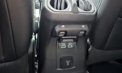 Jeep Wrangler 2021, 69191 км, за 25981.63 USD - фото 29