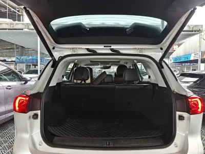 Roewe RX5 Max 2023, 41600 км, за 8563.7 USD - фото 19