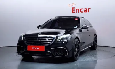 Mercedes-Benz S-Class · 2015 год