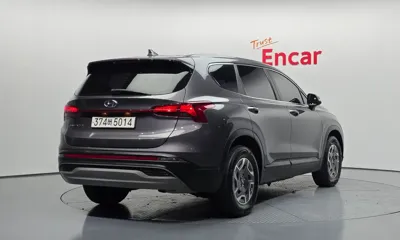 Hyundai Santafe 2022, 100231 км, за 14866.2 USD