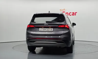 Hyundai Santafe 2022, 100231 км, за 14866.2 USD