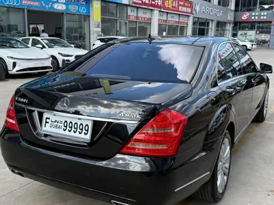 Mercedes-Benz S-Class 2013, 170000 км, за 21543.63 USD
