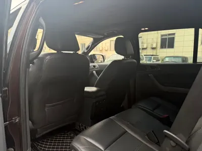 Ford Everest 2017, 170000 км, за 10299.63 USD