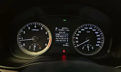 Hyundai Grandeur 2019, 70798 км, за 11093.61 USD - фото 8