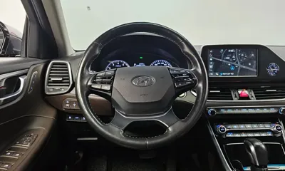 Hyundai Grandeur 2019, 70798 км, за 11093.61 USD - фото 13