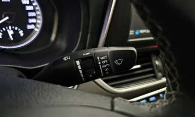 Hyundai Grandeur 2019, 70798 км, за 11093.61 USD - фото 19