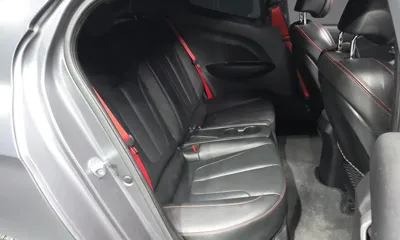 Hyundai Veloster 2019, 42706 км, за 7159.61 USD - фото 12