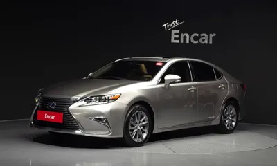 Lexus ES · 2017 год