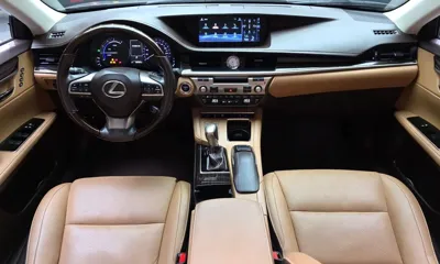 Lexus ES 2017, 86984 км, за 15628.05 USD - фото 7