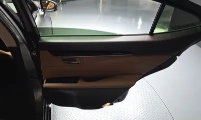 Lexus ES 2017, 86984 км, за 15628.05 USD - фото 25