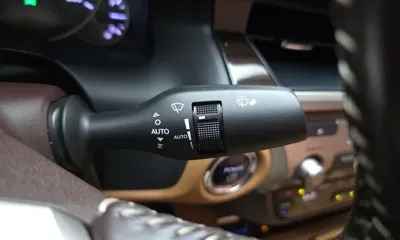 Lexus ES 2017, 86984 км, за 15628.05 USD - фото 32