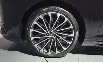 Hyundai Grandeur 2024, 24451 км, за 30195.62 USD