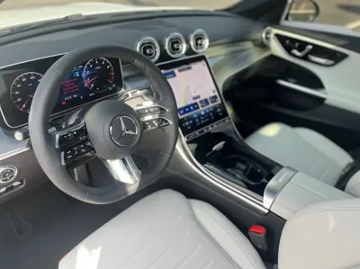 Mercedes-Benz C-Class 2025, 2200 км, за 25938.67 USD - фото 11