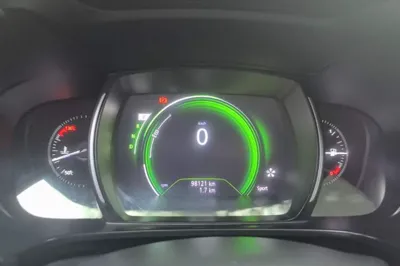 Renault Koleos 2018, 98100 км, за 8224 USD - фото 19