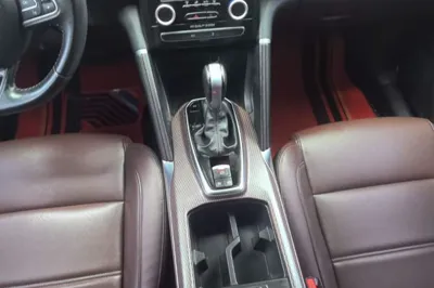 Renault Koleos 2018, 98100 км, за 8224 USD - фото 21