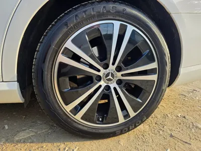 Mercedes-Benz E-Class 2021, 75000 км, за 21399.5 USD - фото 8