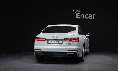 Audi A6 2021, 115272 км, за 16865.27 USD