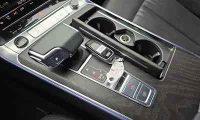 Audi A6 2021, 115272 км, за 16865.27 USD - фото 9