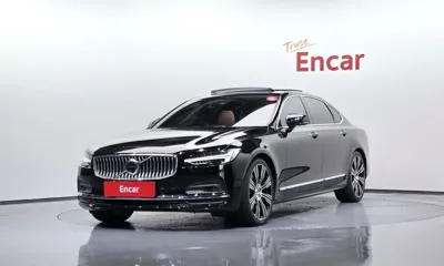 Volvo S90 · 2023 год
