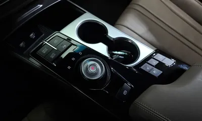 Kia K8 2022, 43764 км, за 15163.45 USD - фото 9