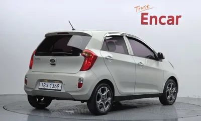 Kia Morning 2012, 126081 км, за 2344.21 USD