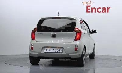 Kia Morning 2012, 126081 км, за 2344.21 USD