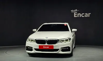 BMW 5-Series 2018, 88574 км, за 17220.3 USD