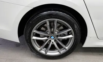 BMW 5-Series 2018, 88574 км, за 17220.3 USD