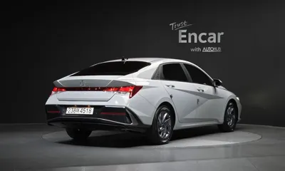 Hyundai Avante 2024, 9076 км, за 15114.01 USD