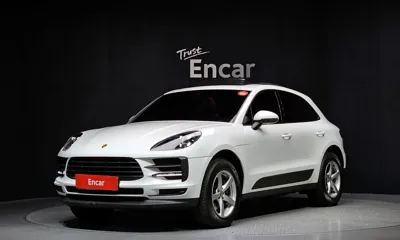 Porsche Macan · 2021 год