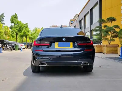 BMW 3 Series 2021, 59000 км, за 17651.64 USD