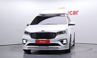 Kia Canival 2019, 88579 км, за 16451.93 USD