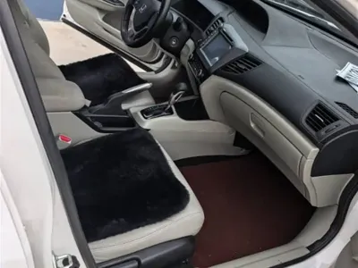 Honda Civic 2015, 133000 км, за 4987.5 USD