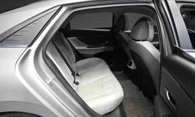 Hyundai Avante 2021, 141315 км, за 8729.65 USD - фото 12