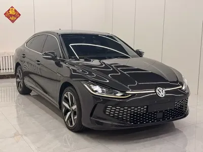 Volkswagen Lamando 2023, 39000 км, за 18241.01 USD