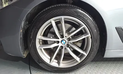 BMW 5-Series 2017, 44200 км, за 16404.1 USD