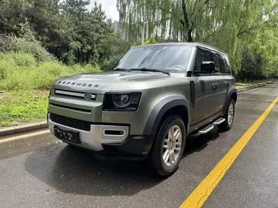 Land Rover Defender · 2020 год
