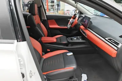 BYD e2 2021, 105399 км, за 8271 USD - фото 19