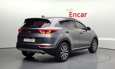 Kia Sportage 2016, 125662 км, за 5842.2 USD