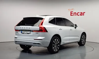Volvo XC60 2023, 33500 км, за 28472.98 USD - фото 2