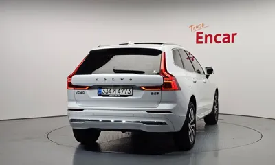 Volvo XC60 2023, 33500 км, за 28472.98 USD - фото 4