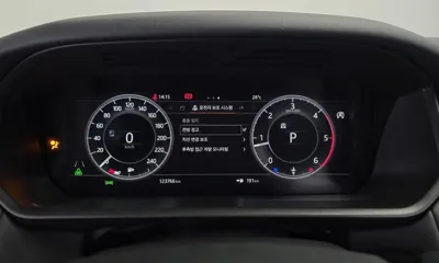 Land Rover Discovery 2018, 123766 км, за 19627.15 USD - фото 8