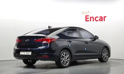 Hyundai Avante 2019, 89747 км, за 7730.43 USD